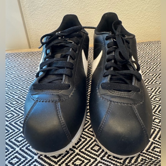 Nike Cortez Size 10.5 - Picture 4 of 9
